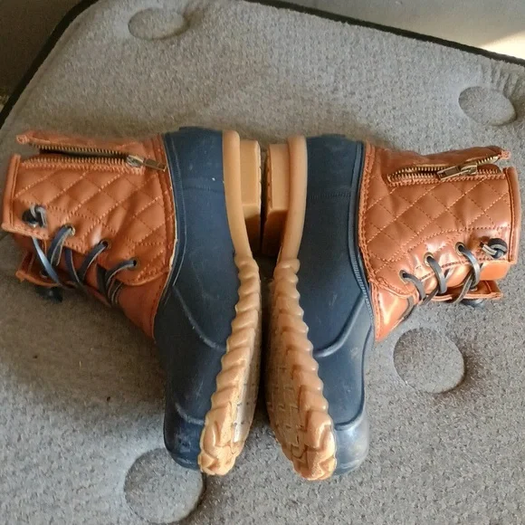 Nautica Rain/Snow Weather Boots. - Picture 1 of 4